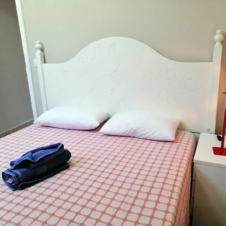 Apartman Fantastic 2 Bedrooms Casa Alessandra In Playa Las Americas - 100mt To The Beach, Swimming Pool *