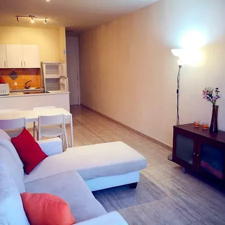 Fantastic 2 Bedrooms Casa Alessandra In Playa Las Americas - 100mt To The Beach, Swimming Pool * 美洲海滩